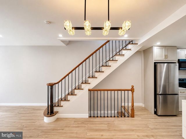 2251 S HICKS ST, Philadelphia, PA 19145