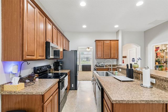 521 COPPERDALE AVE, Winter Garden, FL 34787