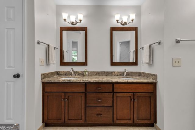 230 Clipper Bay Drive, Alpharetta, GA 30005