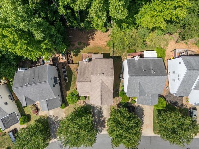 237 Colony Center Drive, Woodstock, GA 30188
