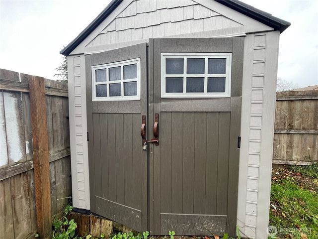 154 SW 11th Street, Chehalis, WA 98532