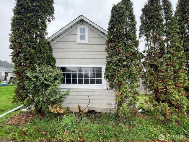 154 SW 11th Street, Chehalis, WA 98532