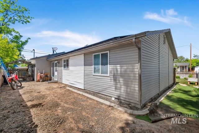 1515 4th St N, Nampa, ID 83687