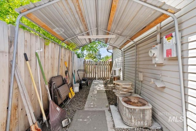1515 4th St N, Nampa, ID 83687