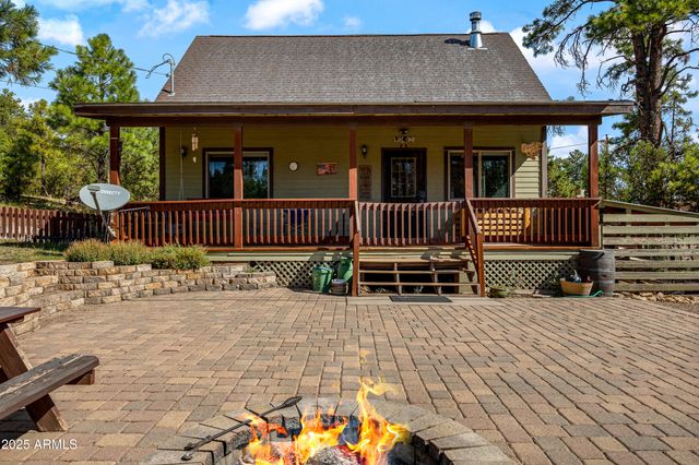 2003 LITTLE DOE Trail, Overgaard, AZ 85933