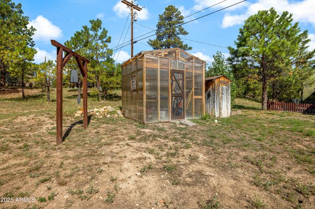 2003 LITTLE DOE Trail, Overgaard, AZ 85933