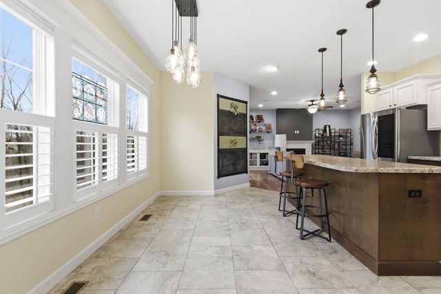 3108 CRAPE MYRTLE DR, Columbia, MO 65203