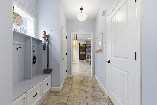 3108 CRAPE MYRTLE DR, Columbia, MO 65203