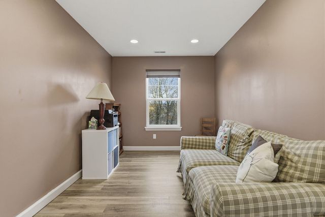 3108 CRAPE MYRTLE DR, Columbia, MO 65203