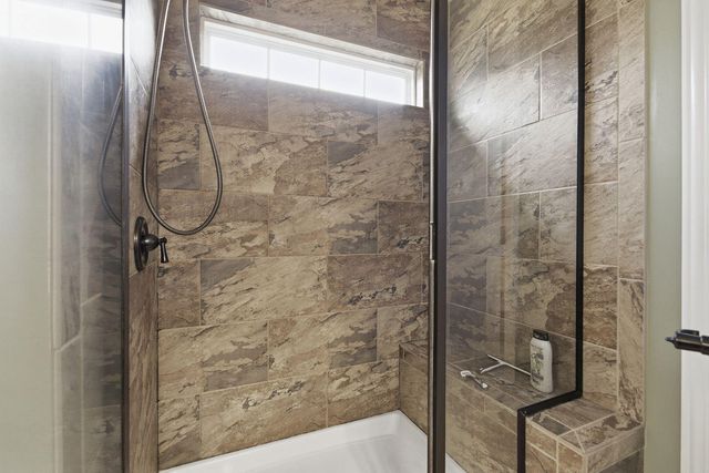 3108 CRAPE MYRTLE DR, Columbia, MO 65203