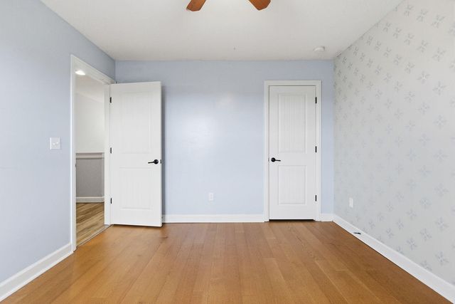 3108 CRAPE MYRTLE DR, Columbia, MO 65203