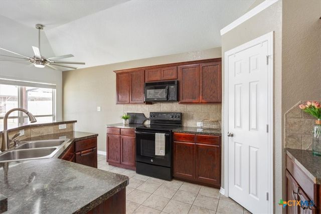 5128 Duke Drive, Temple, TX 76502