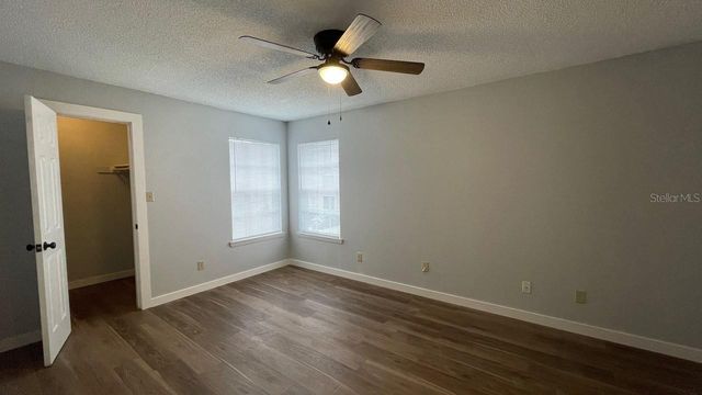 4225 THORNBRIAR LANE 201, Orlando, FL 32822