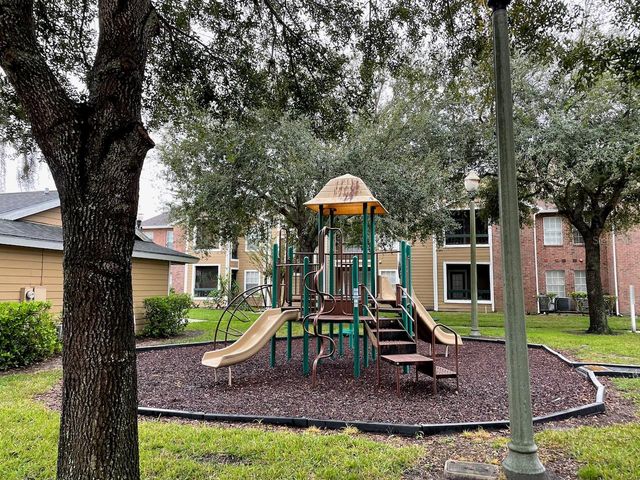 4225 THORNBRIAR LANE 201, Orlando, FL 32822