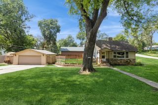 7701 Cedar Road, Wonder Lake, IL 60097