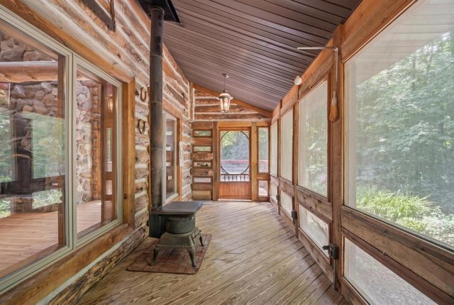 W5501 Burrows LANE, Elkhart Lake, WI 53020