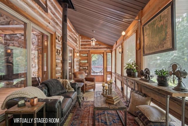 W5501 Burrows LANE, Elkhart Lake, WI 53020