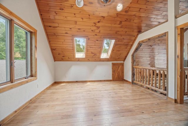 W5501 Burrows LANE, Elkhart Lake, WI 53020