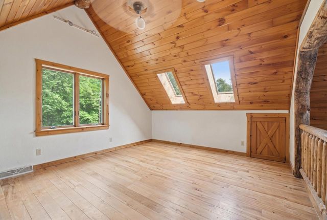 W5501 Burrows LANE, Elkhart Lake, WI 53020