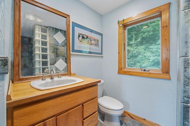 W5501 Burrows LANE, Elkhart Lake, WI 53020