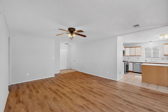 1657 Lark Spur Drive NE, Rio Rancho, NM 87144
