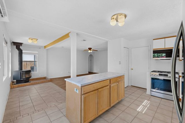 1657 Lark Spur Drive NE, Rio Rancho, NM 87144