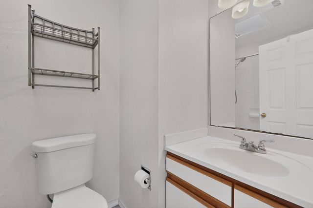 1657 Lark Spur Drive NE, Rio Rancho, NM 87144