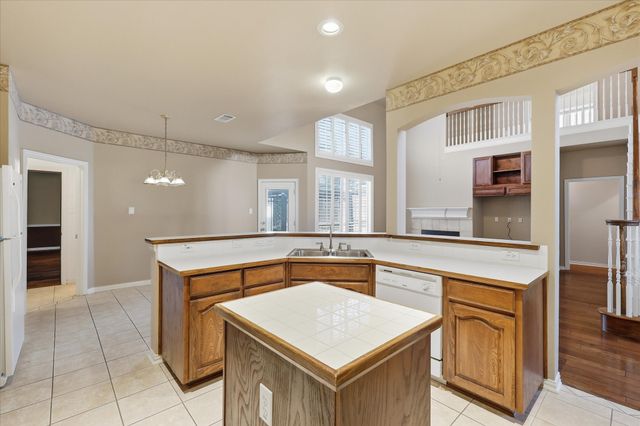 1060 Cornell Drive, Carrollton, TX 75007