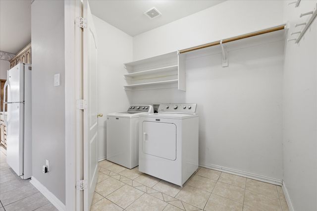 1060 Cornell Drive, Carrollton, TX 75007