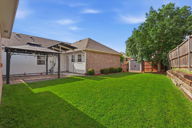 1060 Cornell Drive, Carrollton, TX 75007