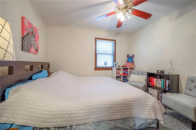 1142 S Elm Street, Ottawa, KS 66067