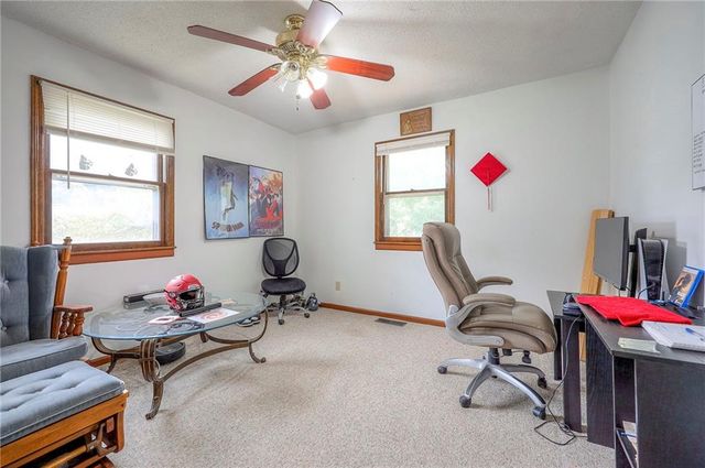 1142 S Elm Street, Ottawa, KS 66067