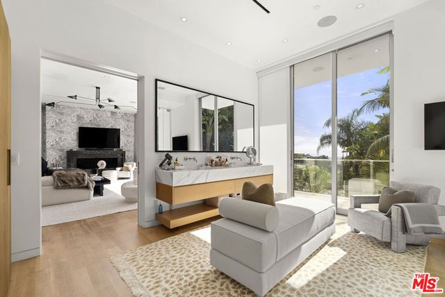 1889 Rising Glen Road, Los Angeles, CA 90069