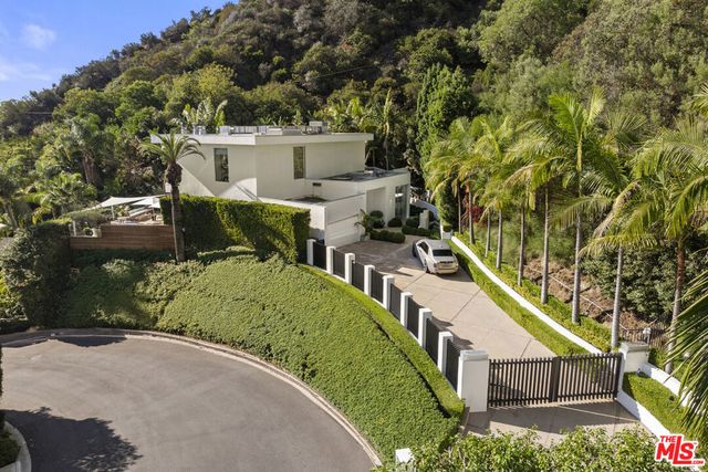 1889 Rising Glen Road, Los Angeles, CA 90069