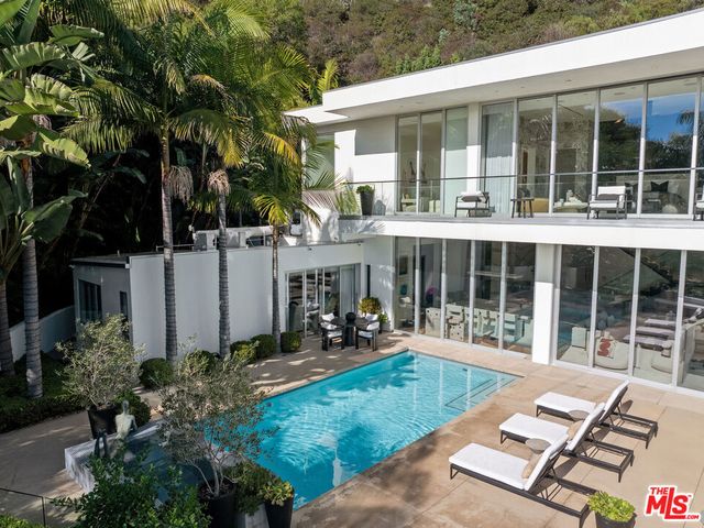 1889 Rising Glen Road, Los Angeles, CA 90069