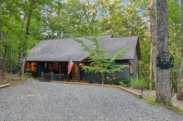 889 Granny Branch, Blue Ridge, GA 30513