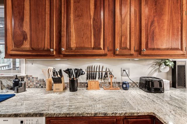 889 Granny Branch, Blue Ridge, GA 30513