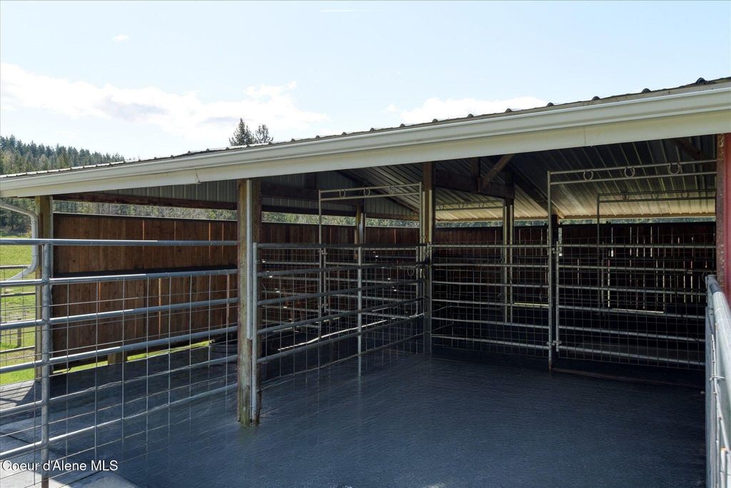 2885 S Folsom Ridge Rd, Coeur d'Alene, ID 83814 photo 9