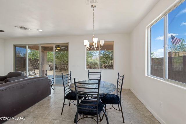 4819 W Willow Wind Place, Tucson, AZ 85741