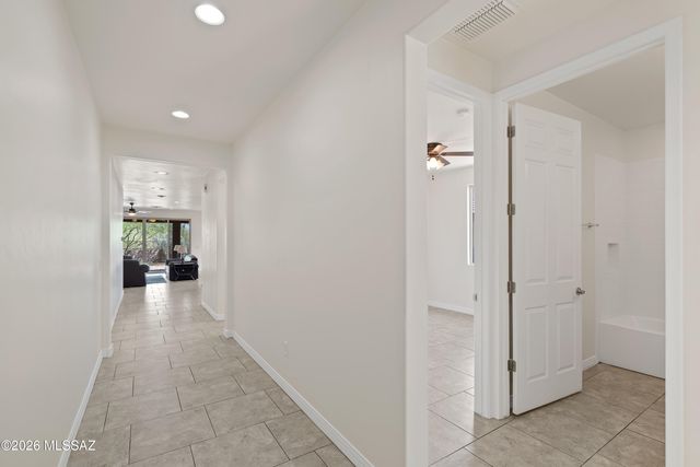 4819 W Willow Wind Place, Tucson, AZ 85741