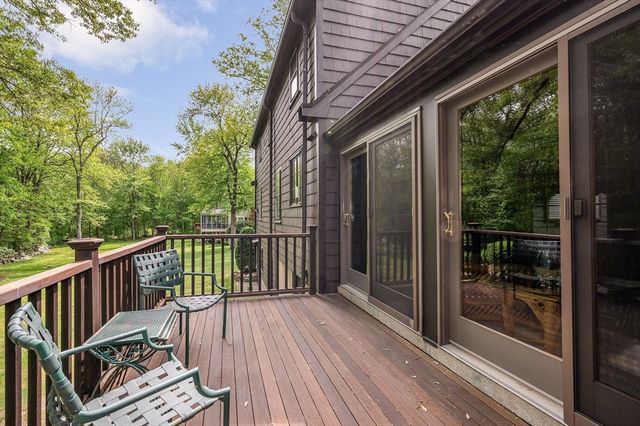 55 Blueberry Lane, Reading, MA 01867
