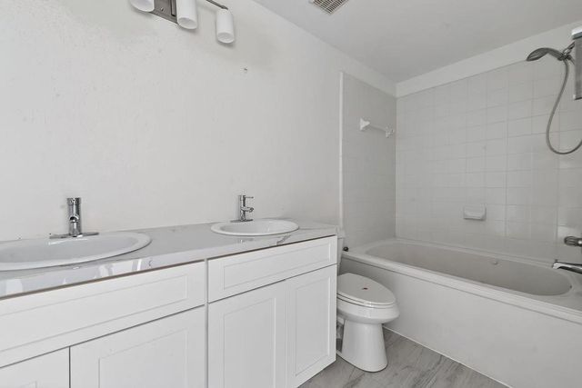 18914 Remington Mill Drive, Houston, TX 77073