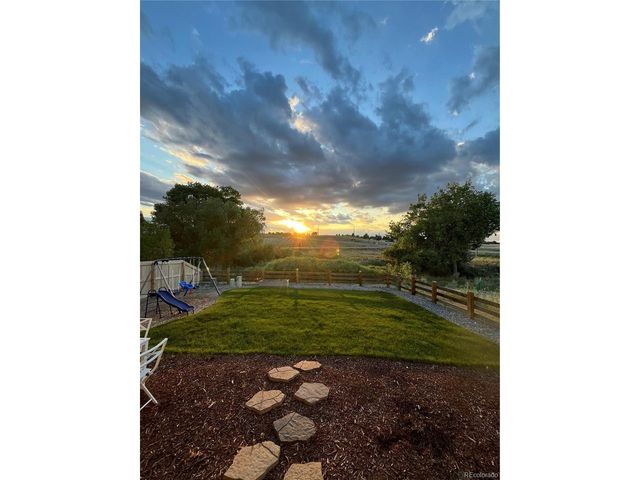 241 Paloma Way, Elizabeth, CO 80107