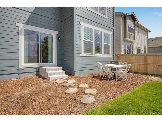 241 Paloma Way, Elizabeth, CO 80107
