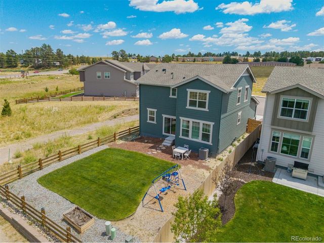 241 Paloma Way, Elizabeth, CO 80107
