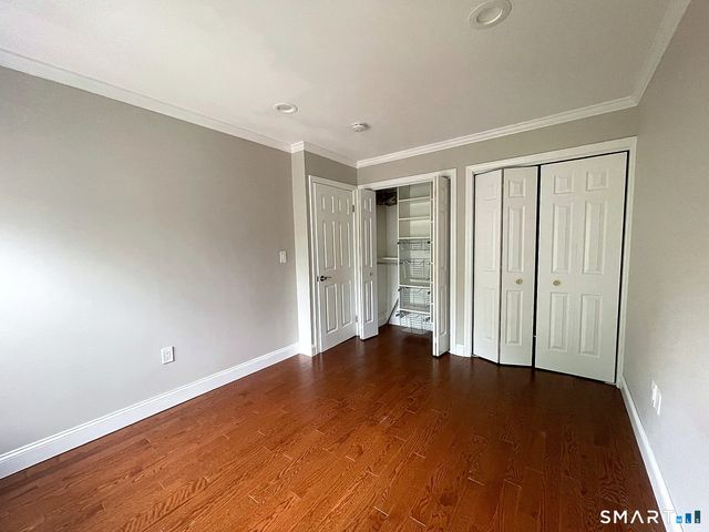 14 Harwich Lane 14, West Hartford, CT 06117