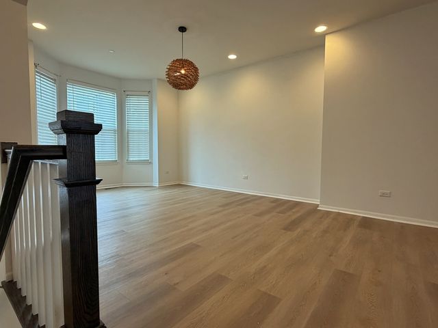 4424 Monroe Court 4424, Naperville, IL 60564