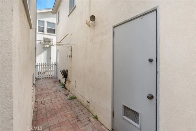 225 30th Place, Hermosa Beach, CA 90254