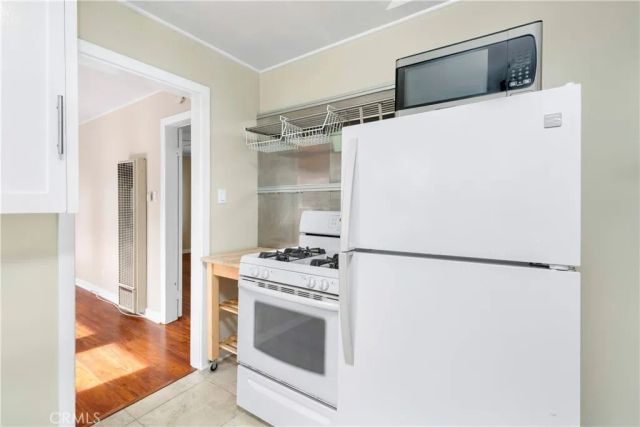 225 30th Place, Hermosa Beach, CA 90254