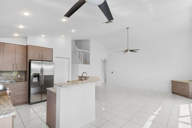 3058 SE Brierwood Place, Stuart, FL 34997